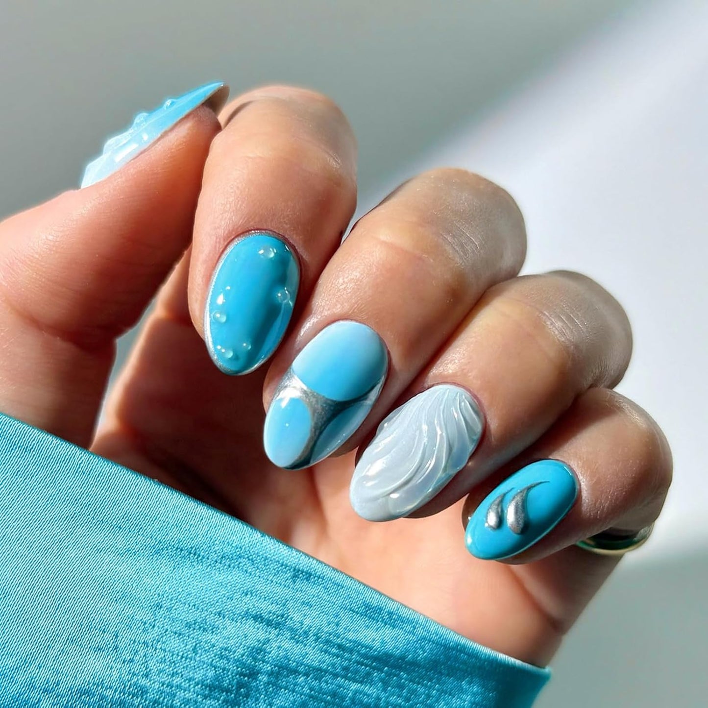 24Pcs Blue Almond Press on Nails Short Fake Nails Summer Reusable False Nails with 3D Relief Design Artificial Acrylic Nails Press Ons Handmade Nails Glossy Full Cover Stick on Nails for Women